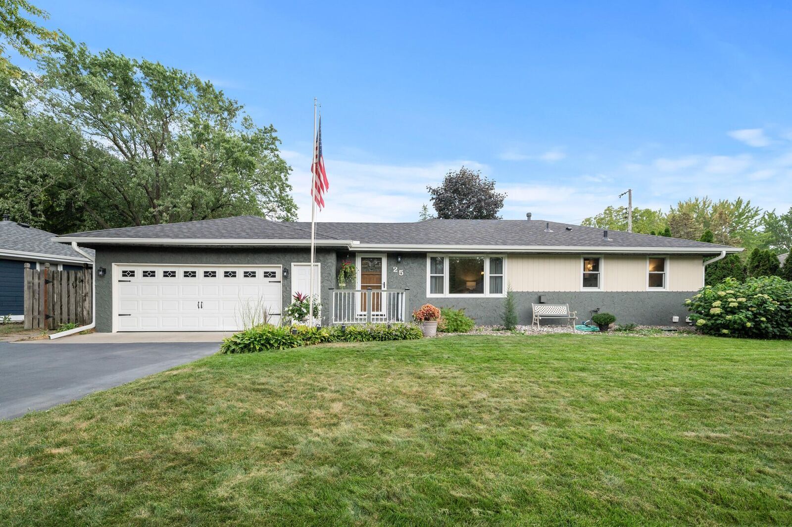 Property Photo:  25 W 104th Street  MN 55420 