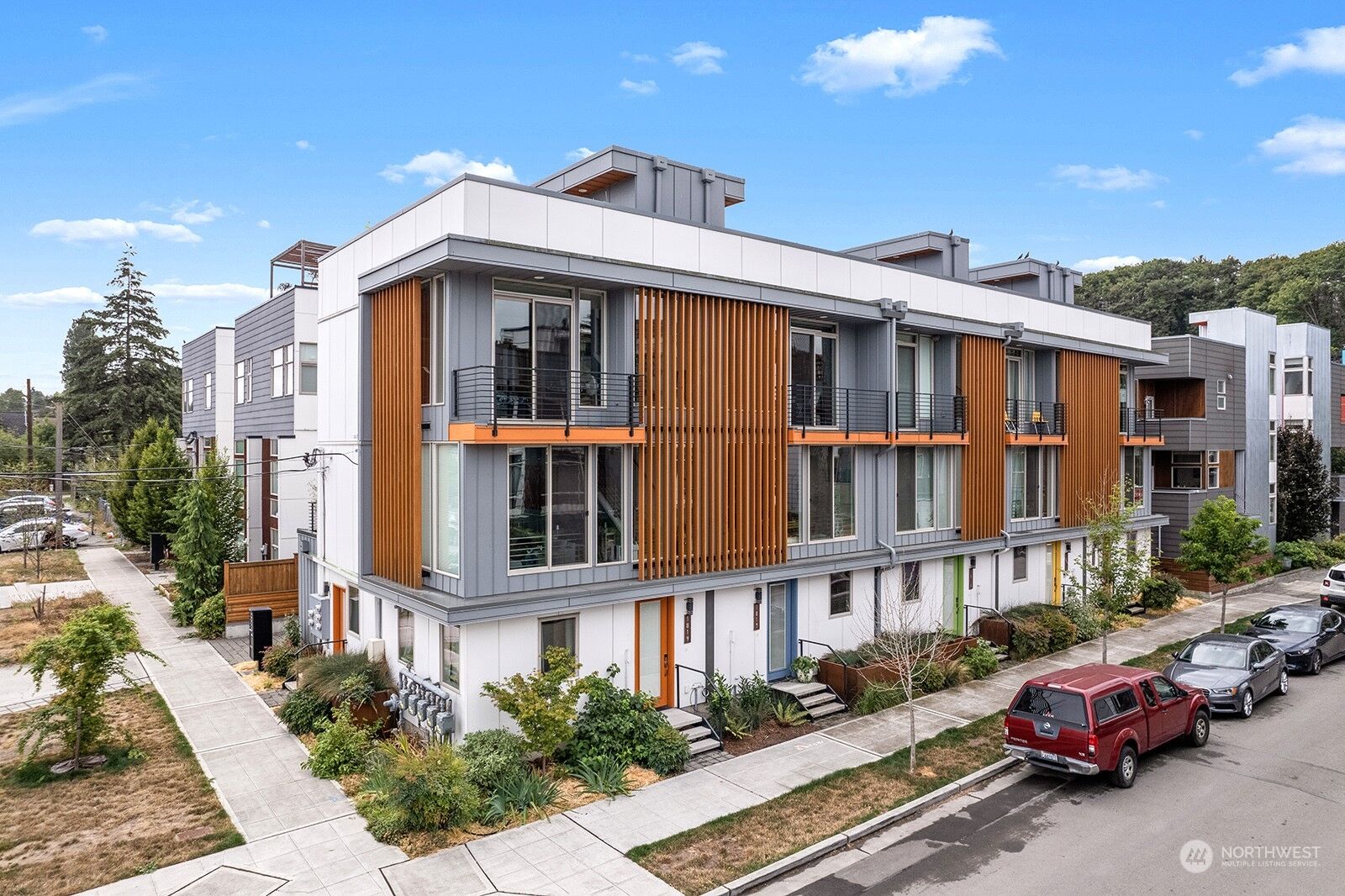 Property Photo:  1817 S State Street  WA 98144 