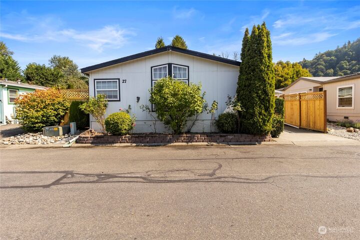 15400 SE 155th Place 27  Renton WA 98058 photo