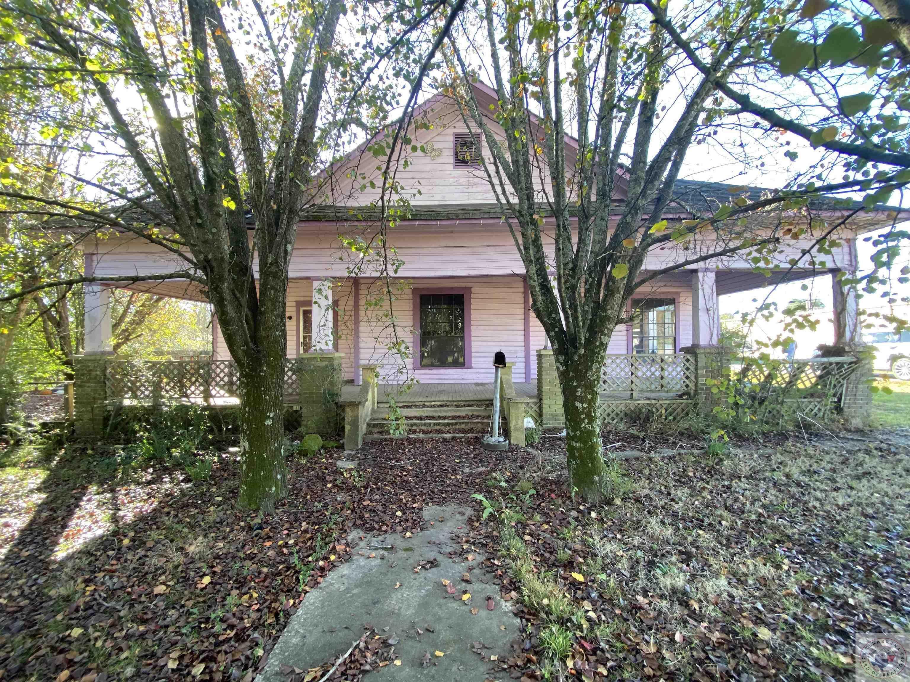 Property Photo: 117 W Antioch St AR 71940