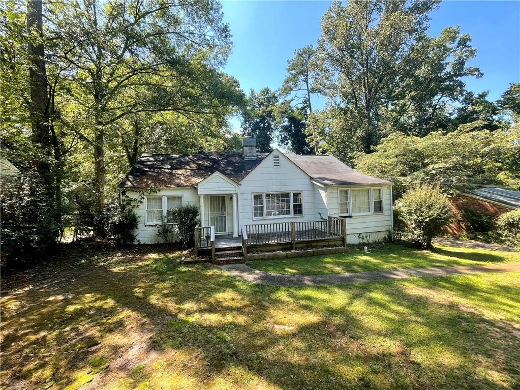 Property Photo:  1221 Cahaba Drive SW  GA 30311 