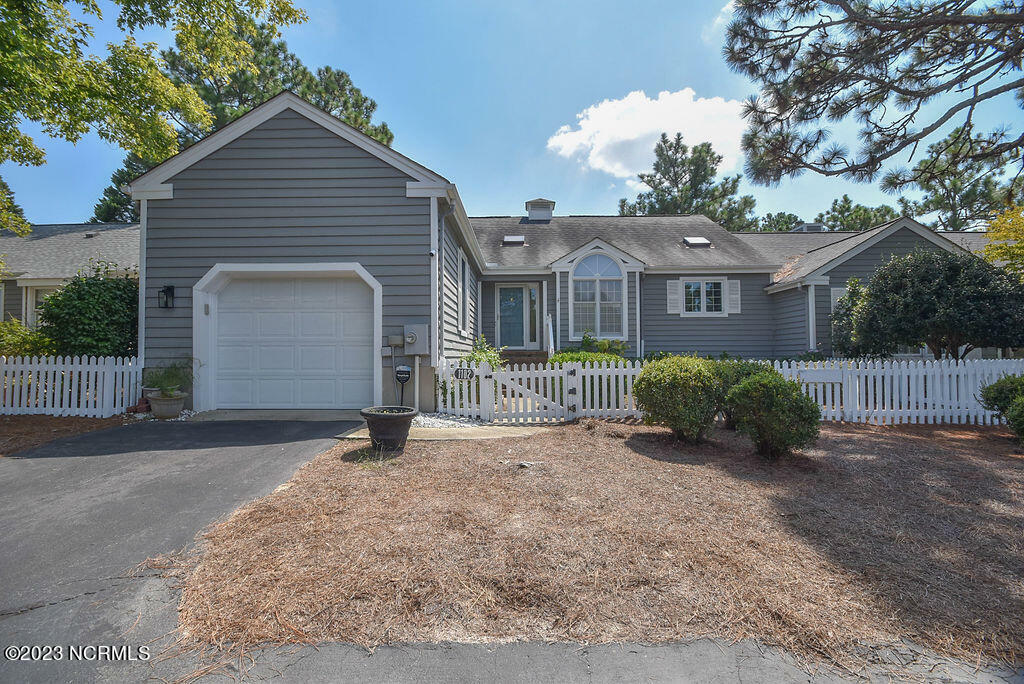 Property Photo:  1102 Mount Washington Circle  NC 28374 