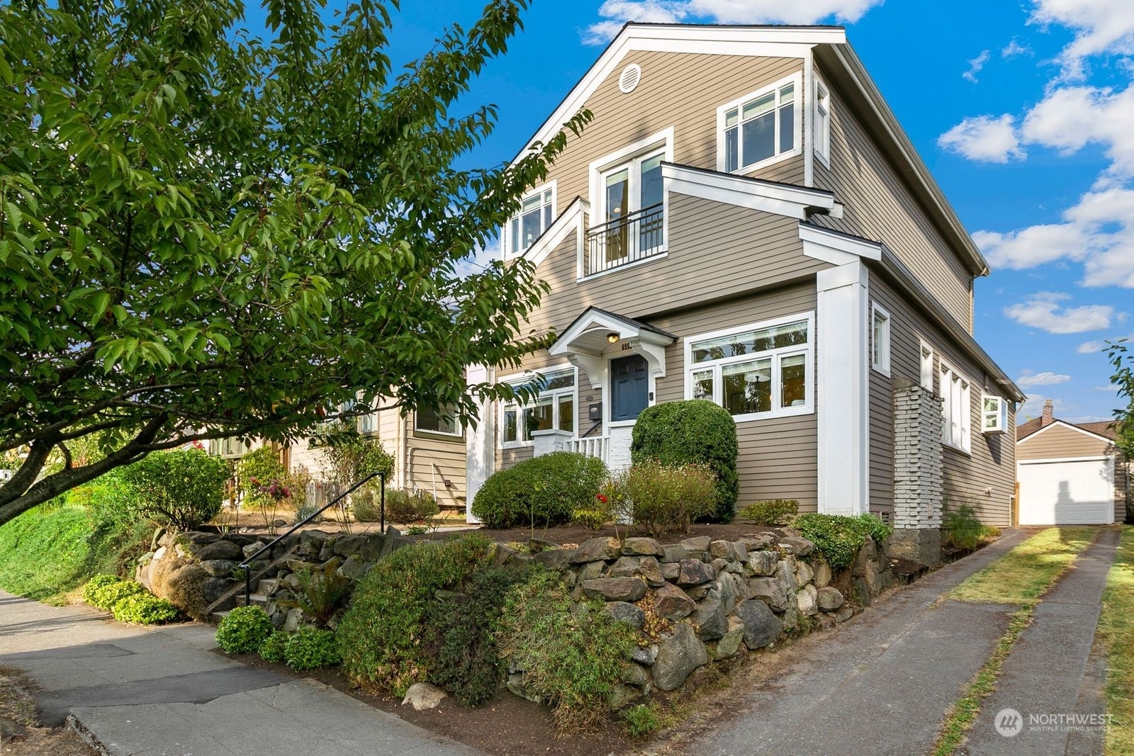 Property Photo:  6552 Cleopatra Place NW  WA 98117 