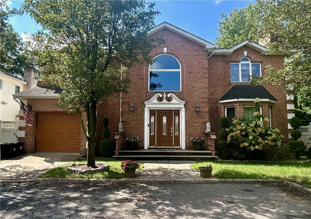24 Gianna Court  Staten  Island NY 10308 photo