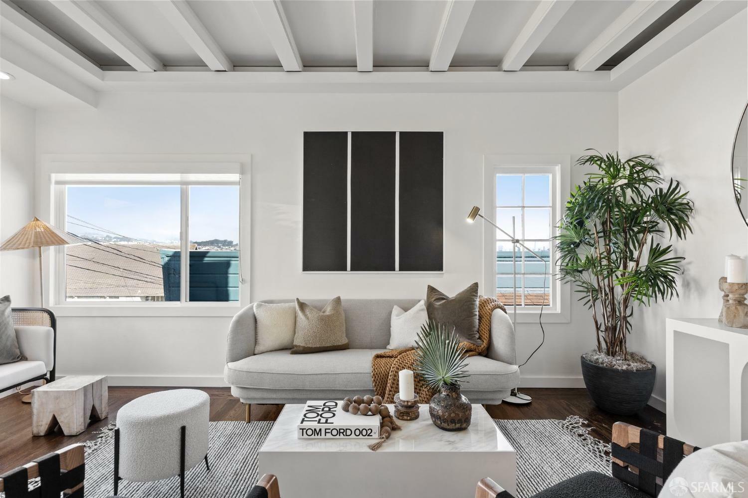 Property Photo: 655 Goettingen Street CA 94134