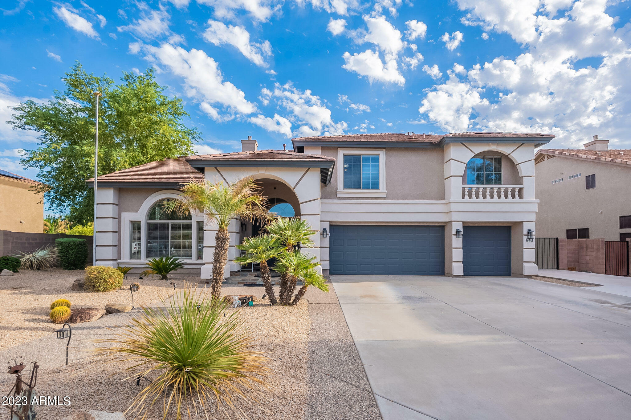 Property Photo:  9523 W Blue Sky Drive  AZ 85383 