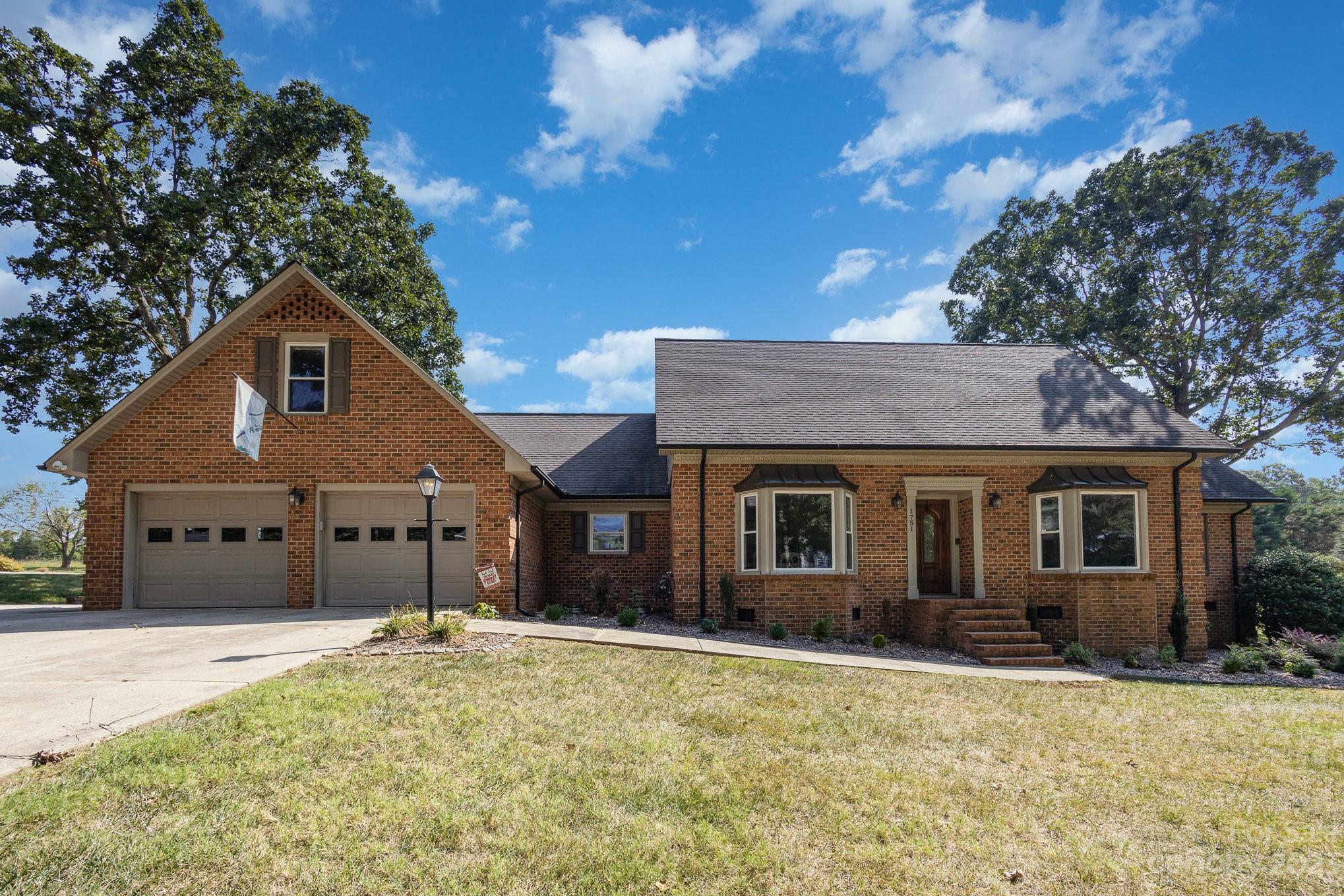 Property Photo:  1751 Arden Drive  NC 28092 