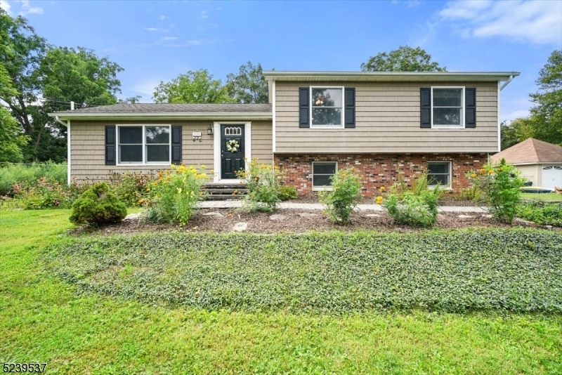 68 Broad St  Branchville Boro NJ 07826 photo