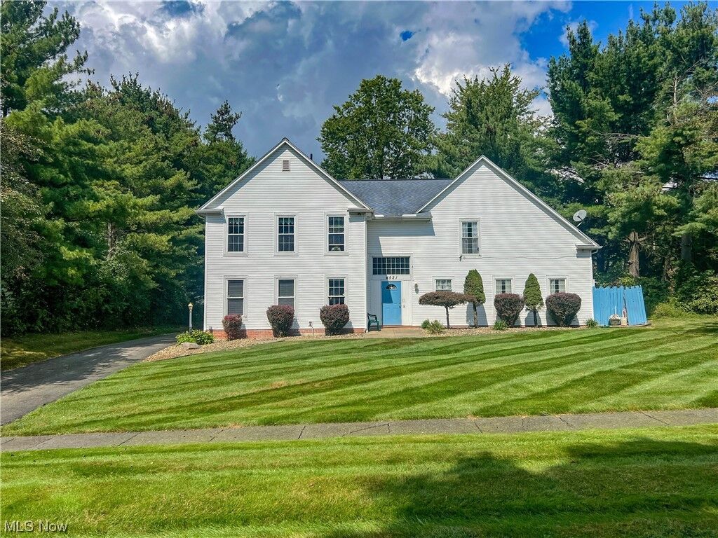 Property Photo:  4521 Devonshire 1  OH 44512 