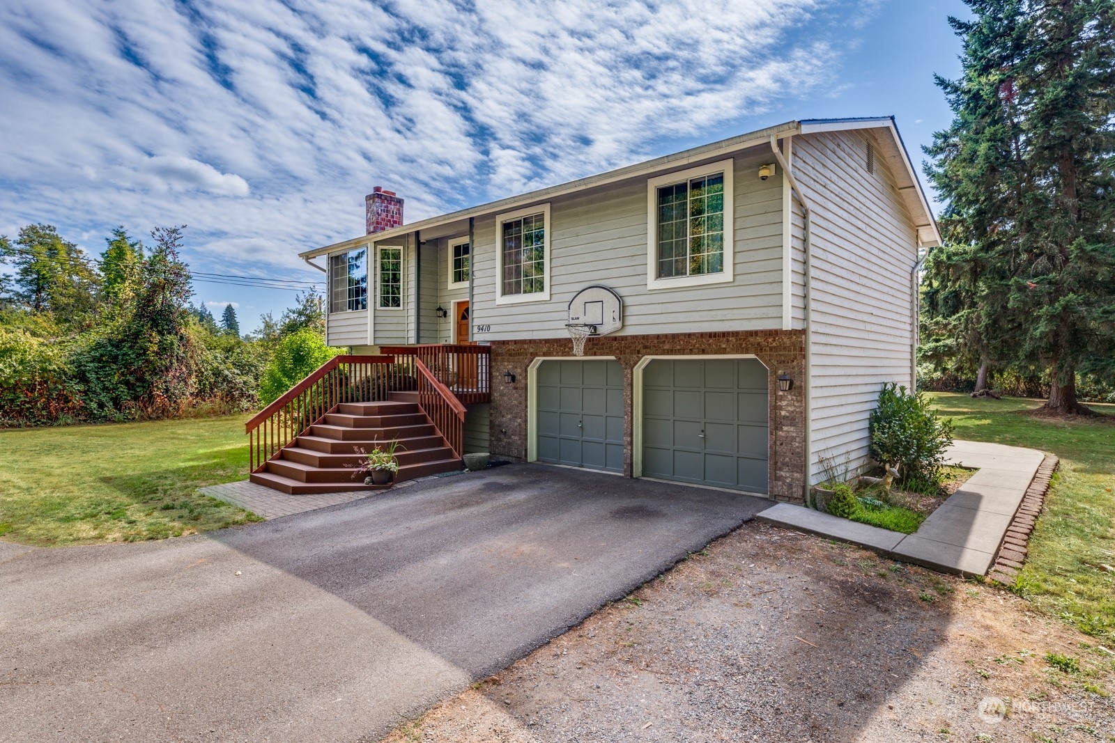 Property Photo:  9410 212th Street SE  WA 98296 