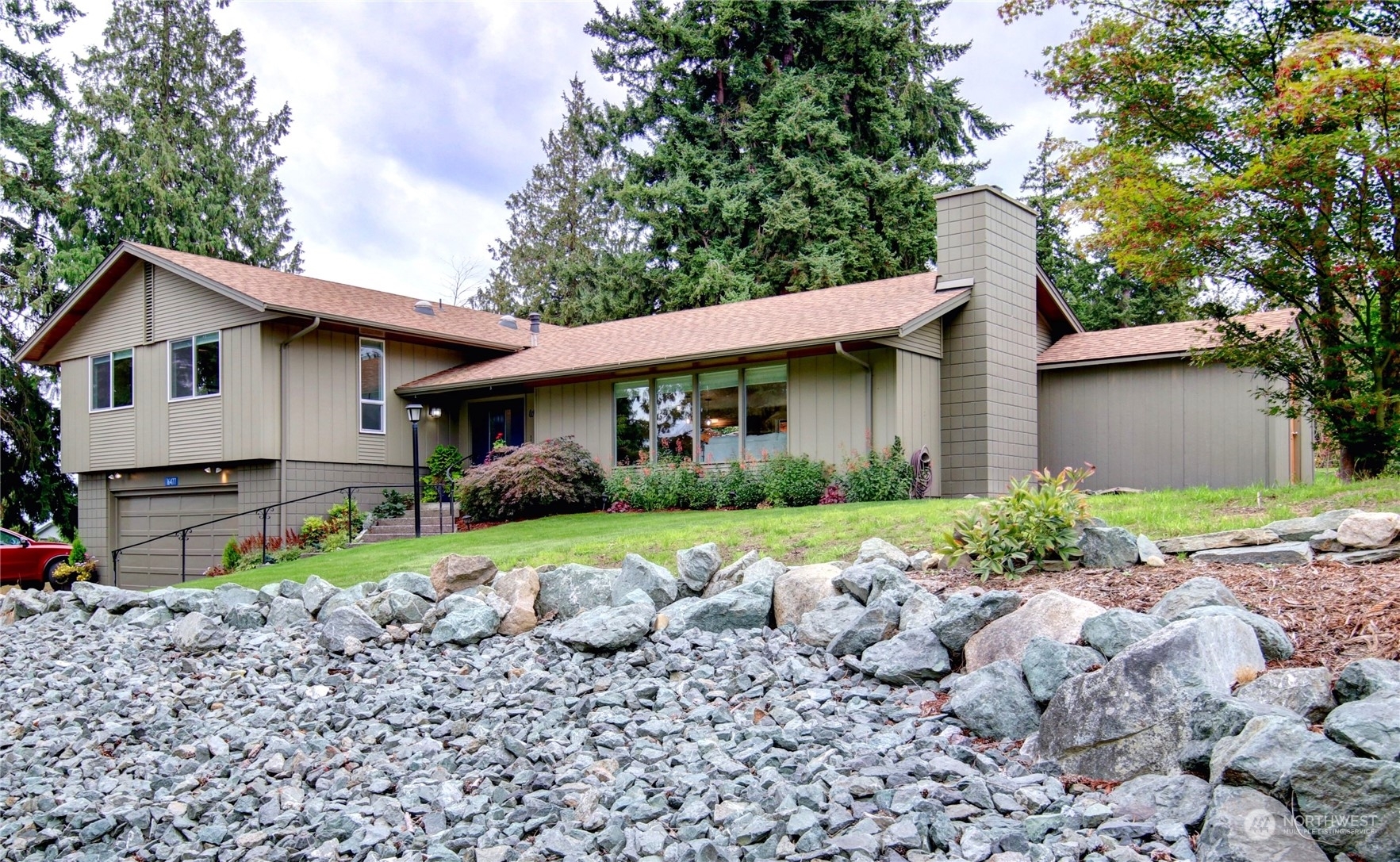 Property Photo:  16477 Country Club Drive  WA 98233 