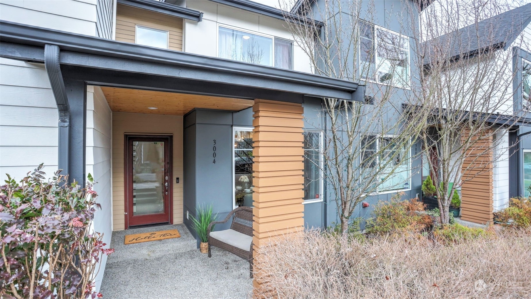 Property Photo:  3004 S Adams Street  WA 98108 