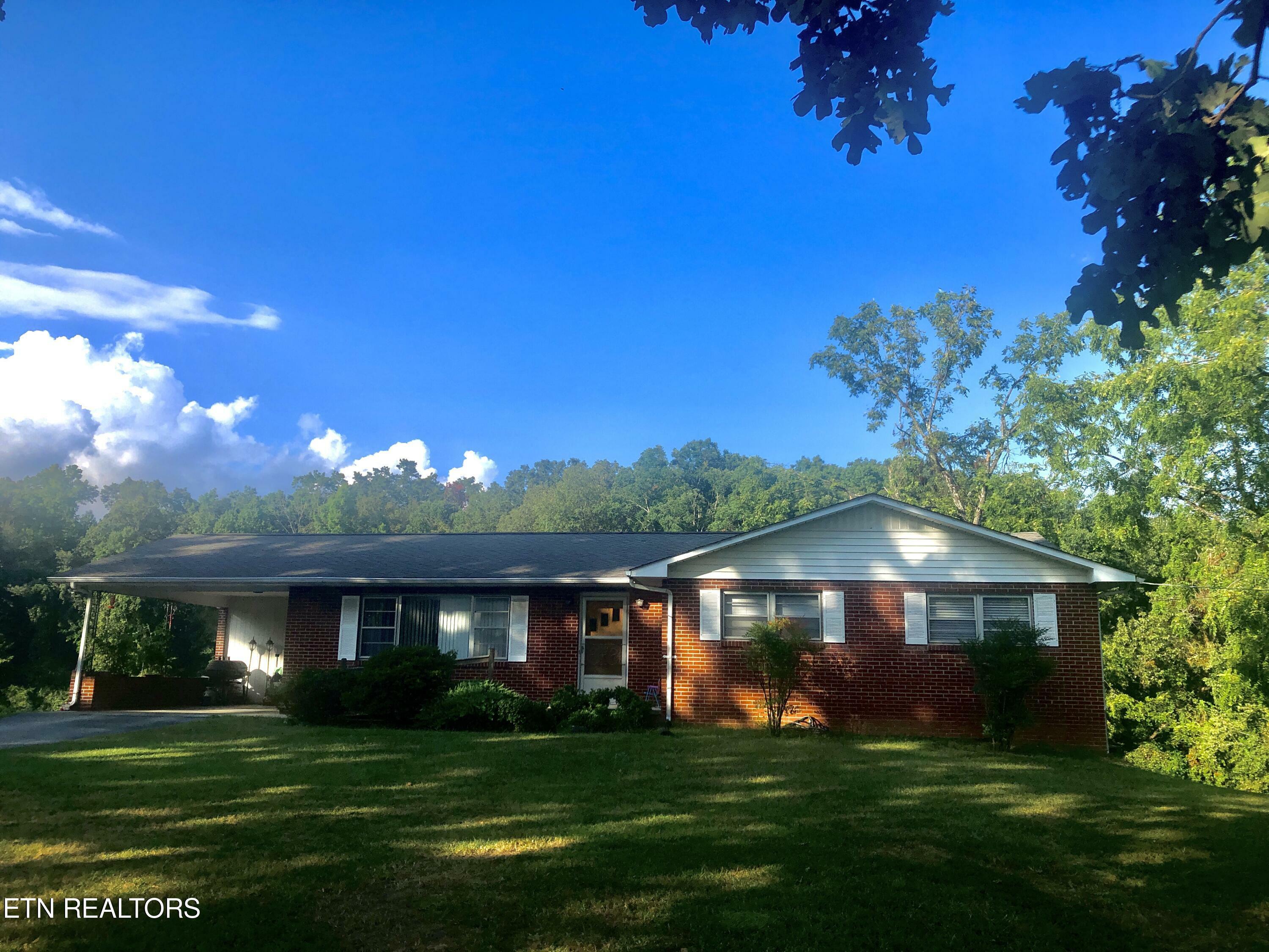 137 Hopewell Rd  Rockwood TN 37854 photo