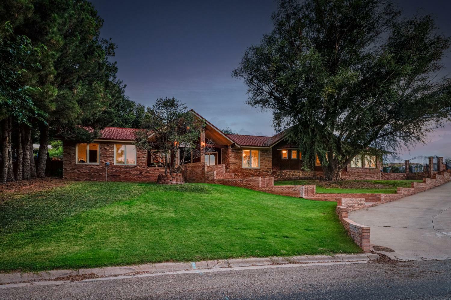 Property Photo: 7 S Lakeshore Drive TX 79366