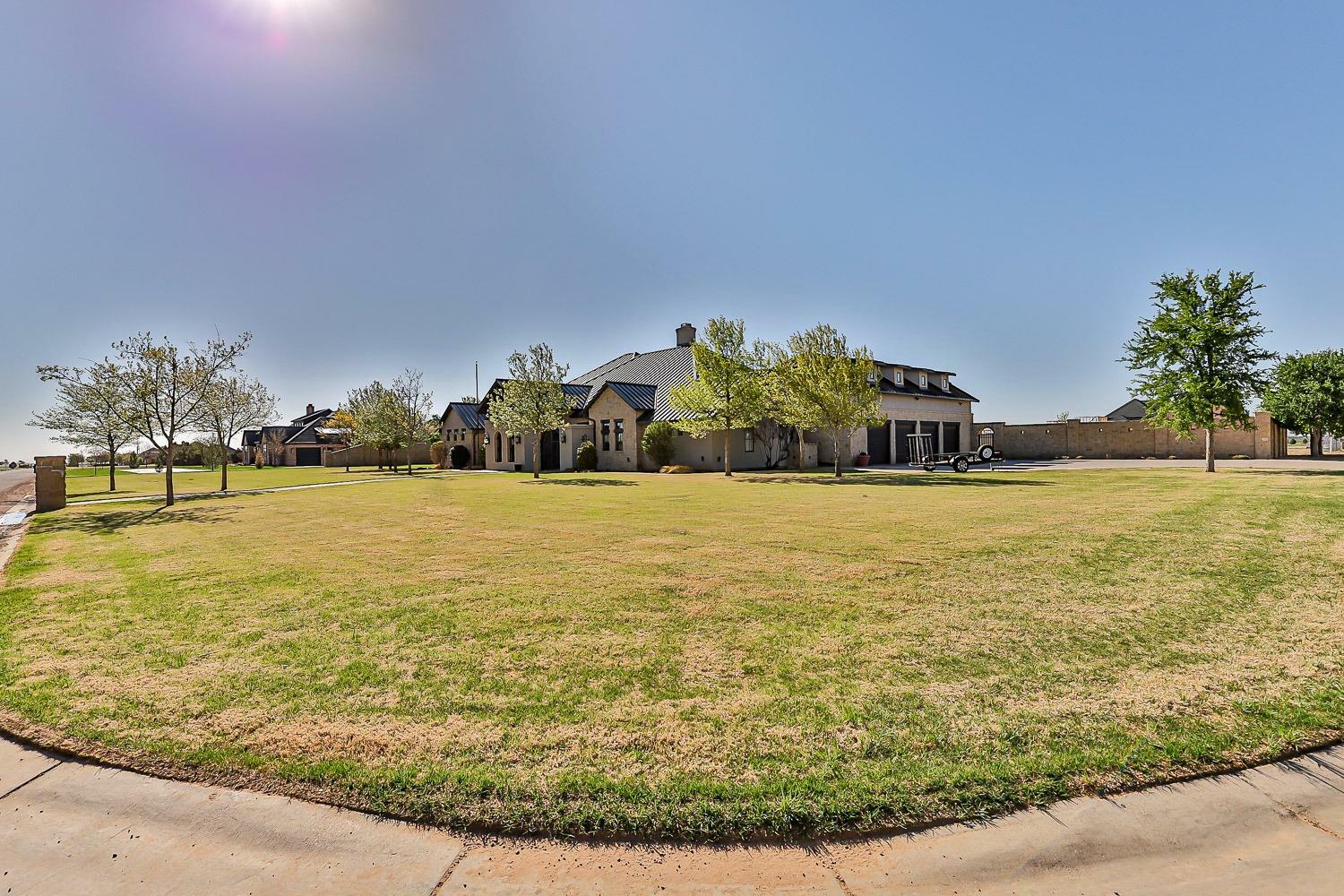 Property Photo:  8117 County Road 6220  TX 79363 