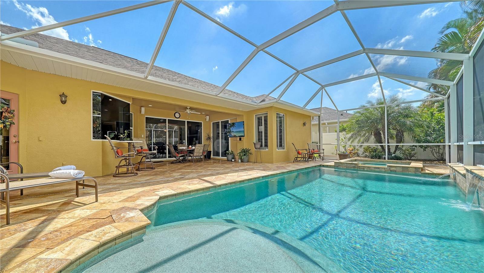 Property Photo:  7714 Edmonston Circle  FL 34201 