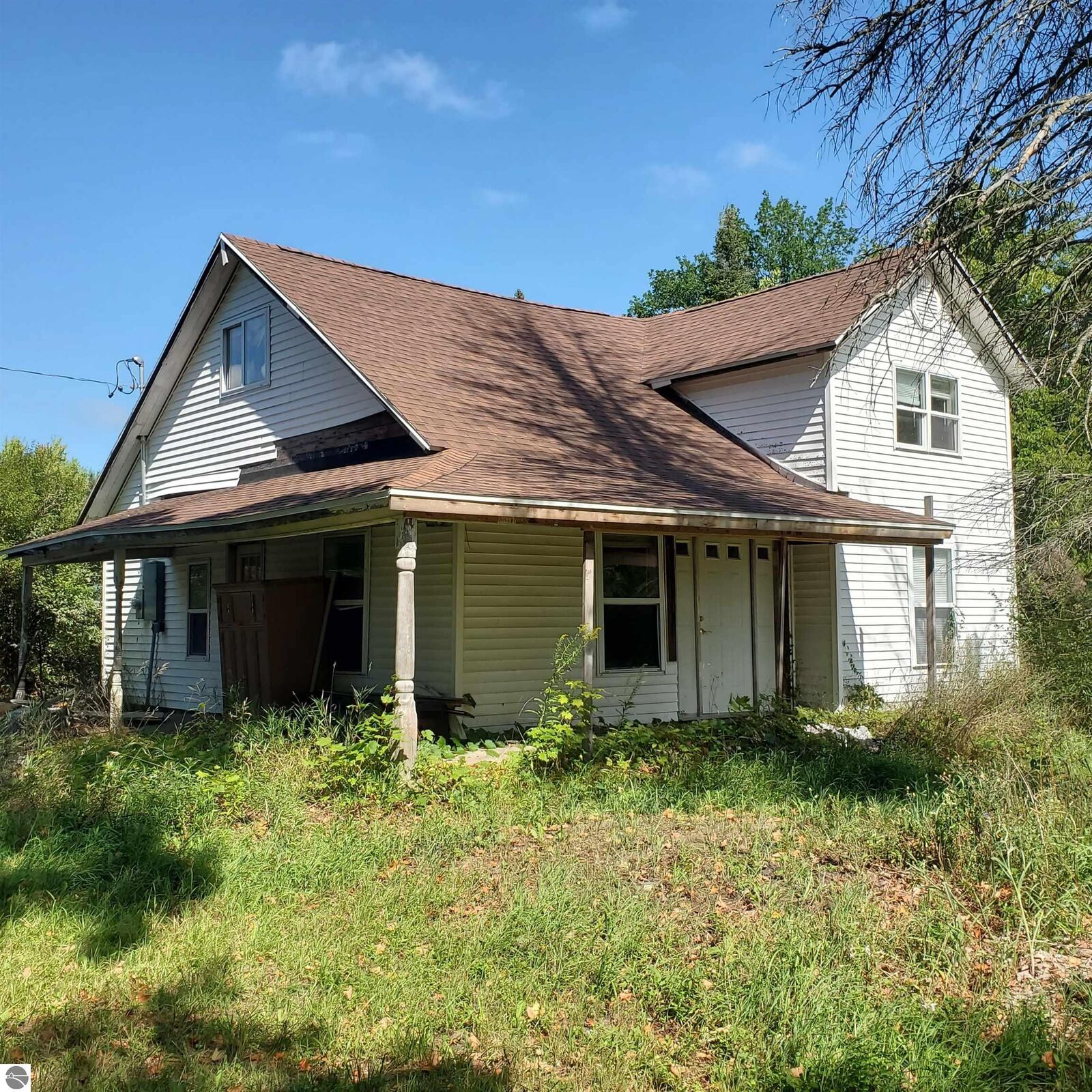 Property Photo:  321 E Pine  MI 49668 