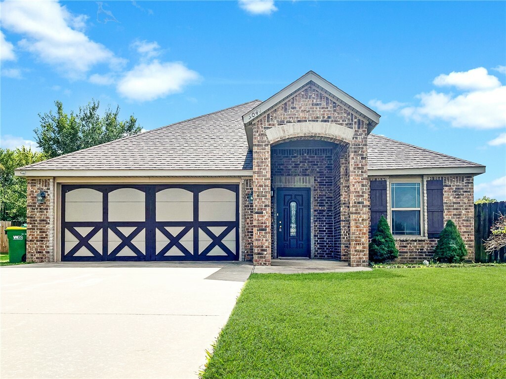 Property Photo:  3044 Chelsey Lane  AR 72764 