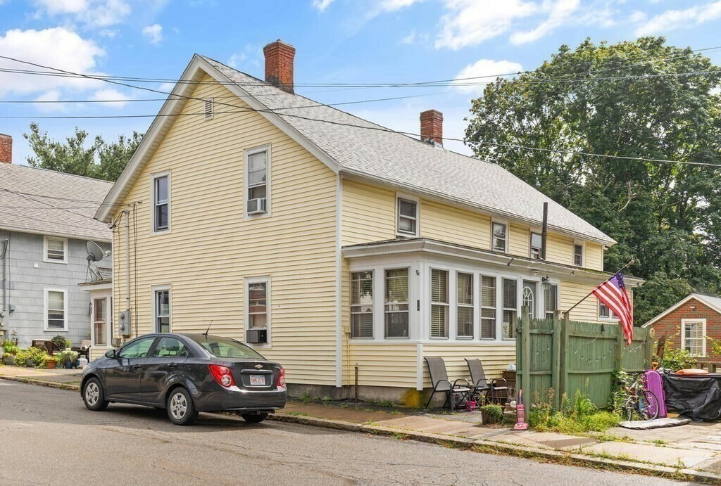 Property Photo: 34-36 Church Ave MA 01534