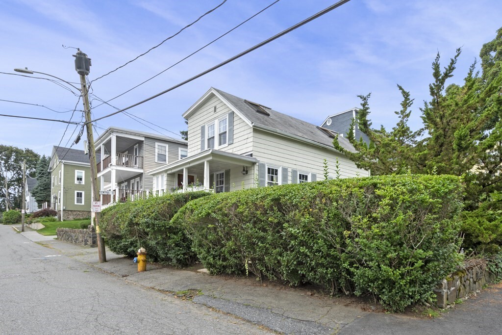 Property Photo: 7 Cottage Street MA 01945