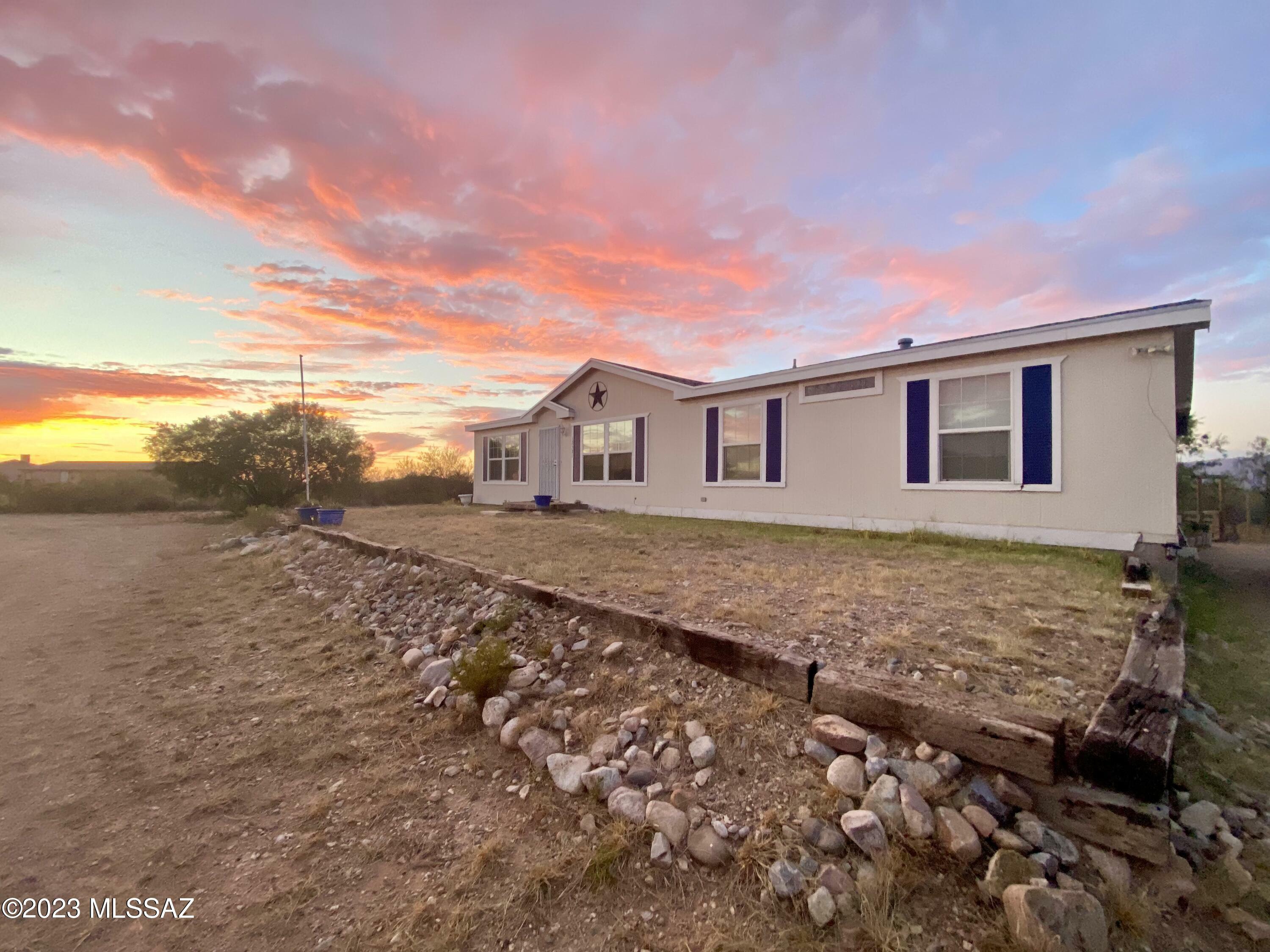 Property Photo:  12521 S Ox Cart Trail  AZ 85641 