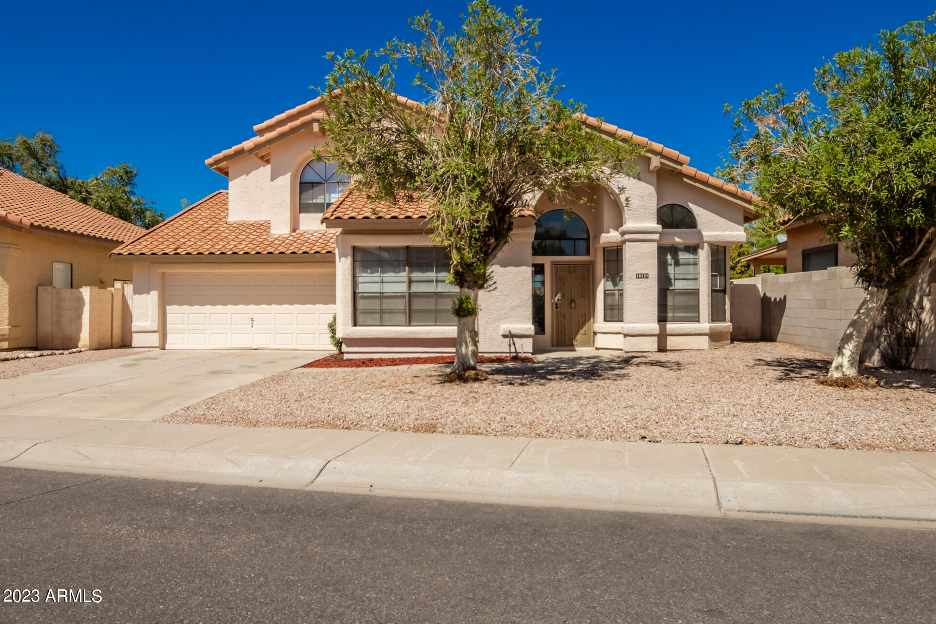 Property Photo:  10728 W Ashland Way  AZ 85392 