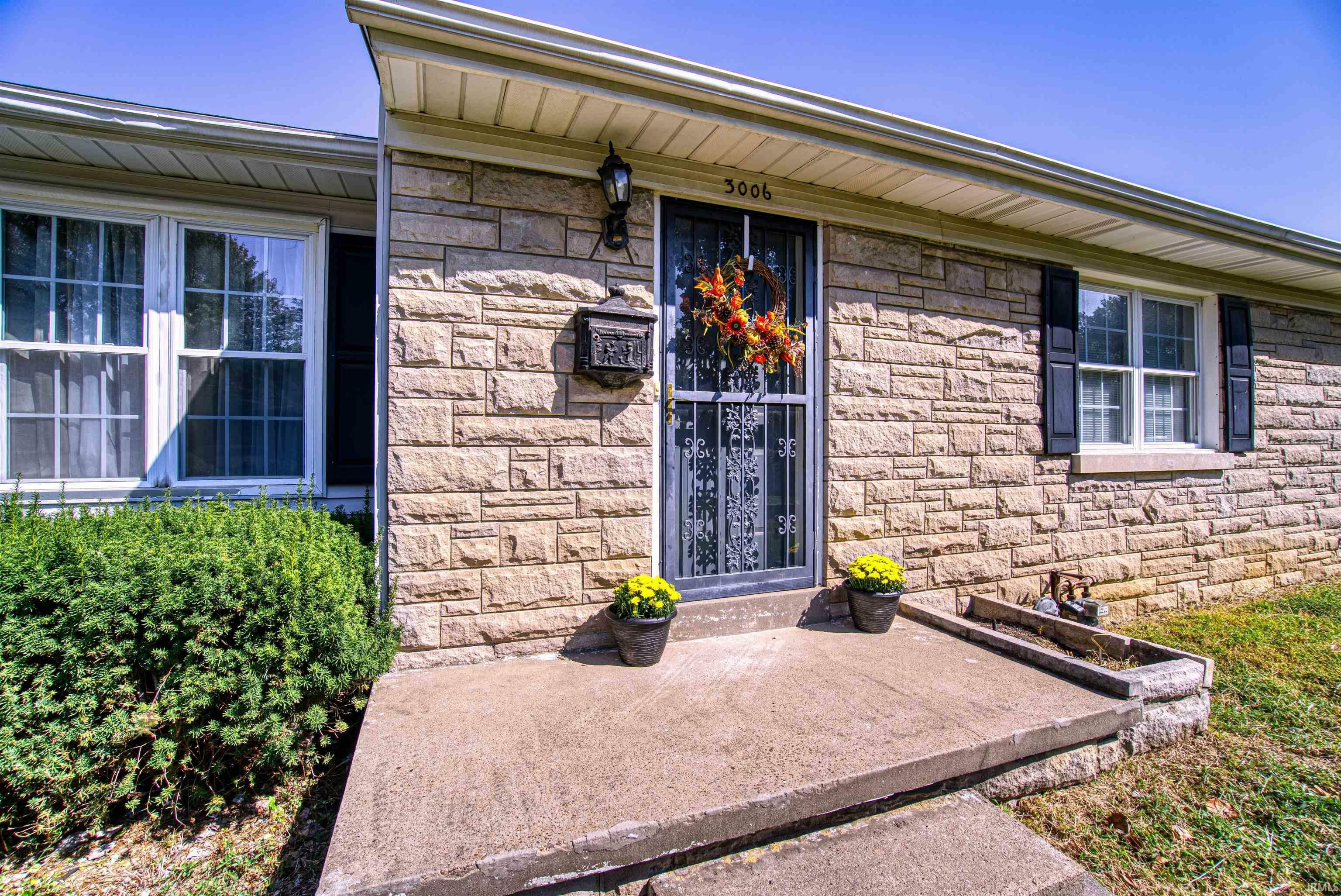 Property Photo: 3006 Adams Avenue IN 47714
