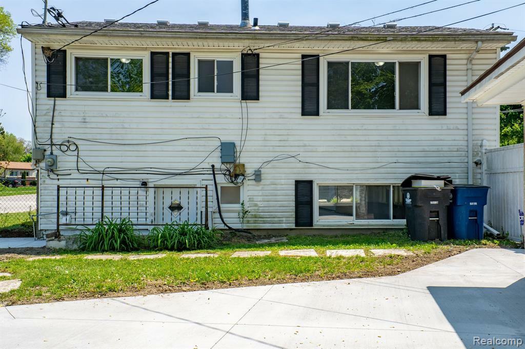 Property Photo: 1468 Westchester MI 48186