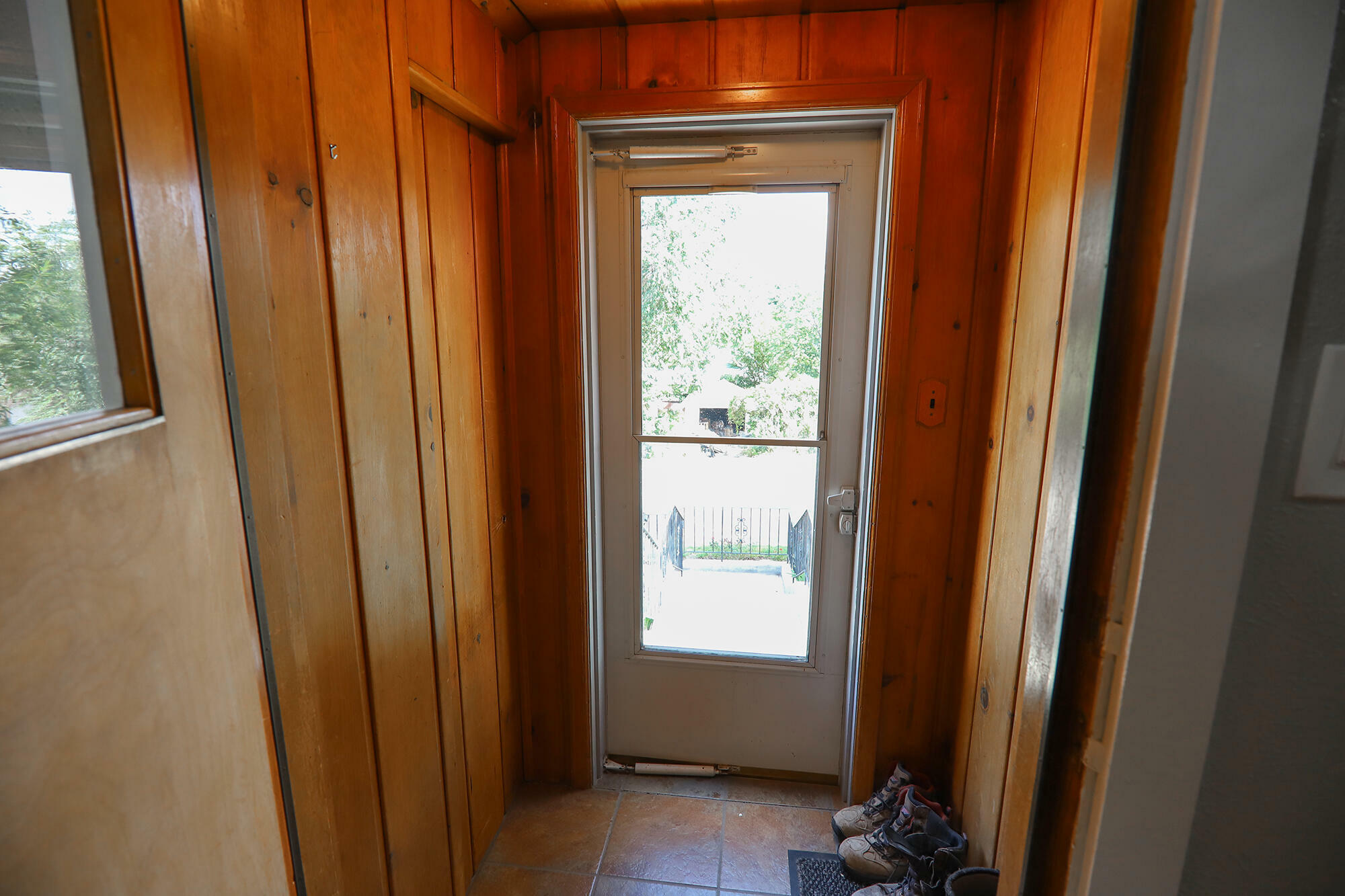Property Photo: 836 Clarendon Avenue WY 82801
