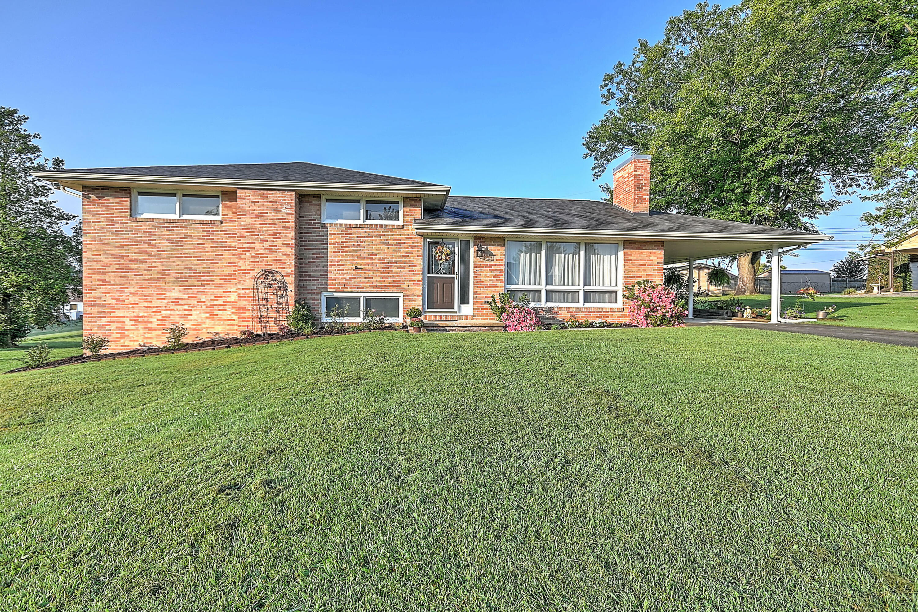 156 Rosefield Drive  Kingsport TN 37660 photo