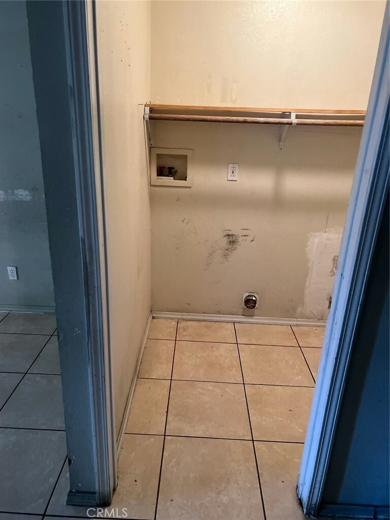 Property Photo: 2103 E 114th Street CA 90059