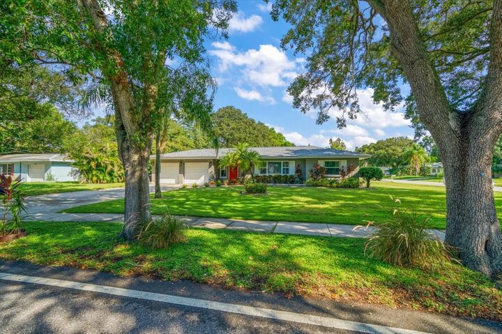 Property Photo:  2010 Cleveland Street  FL 33765 