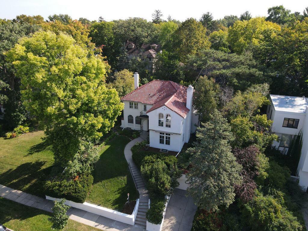 Property Photo: 4733 Girard Avenue S MN 55419