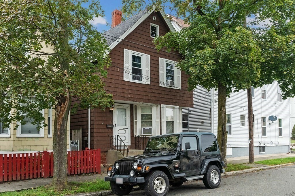 Property Photo:  42 Lyman St.  MA 01902 