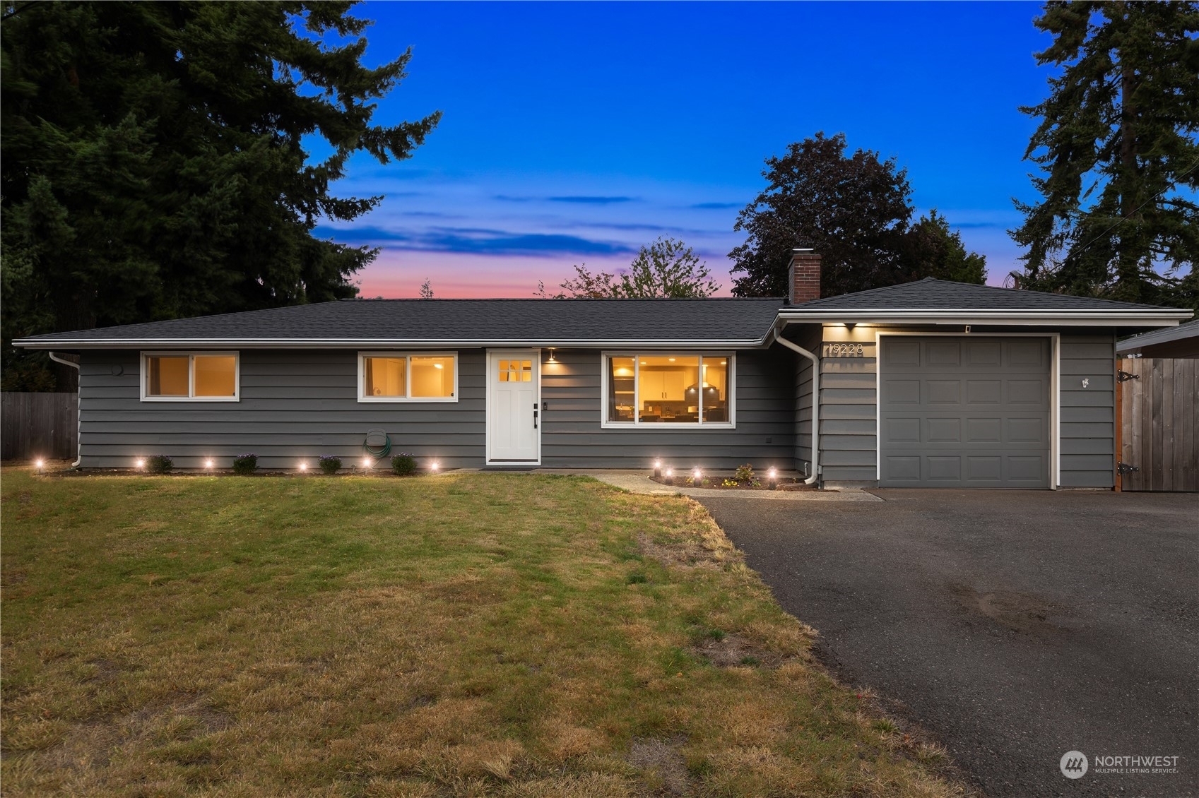 Property Photo:  19228 5th Avenue S  WA 98148 