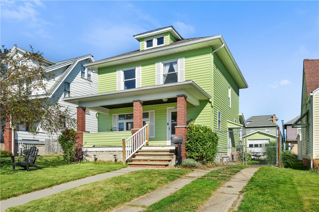 Property Photo:  1009 Rose Ave  PA 16101 