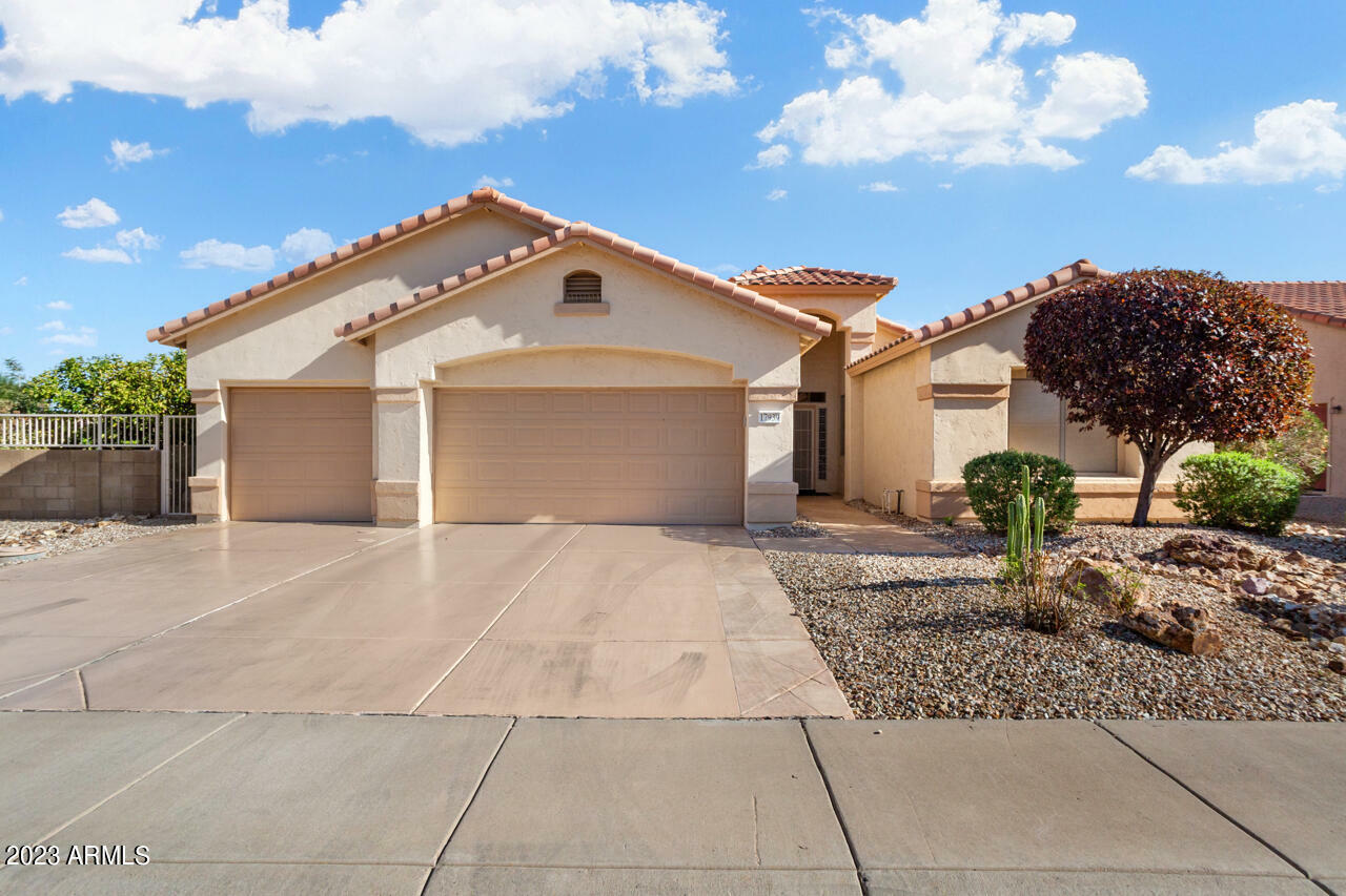 Property Photo:  17939 N Encanto Drive  AZ 85374 