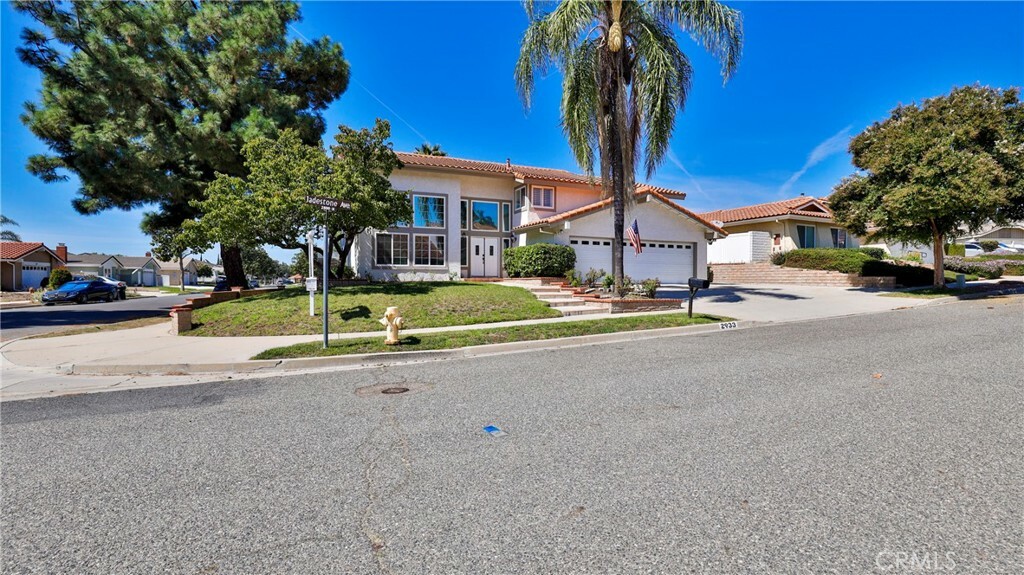 Property Photo: 2933 Jadestone Avenue CA 93063
