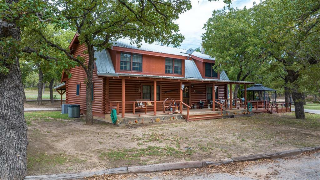 Property Photo:  502 County Road 542  TX 76401 