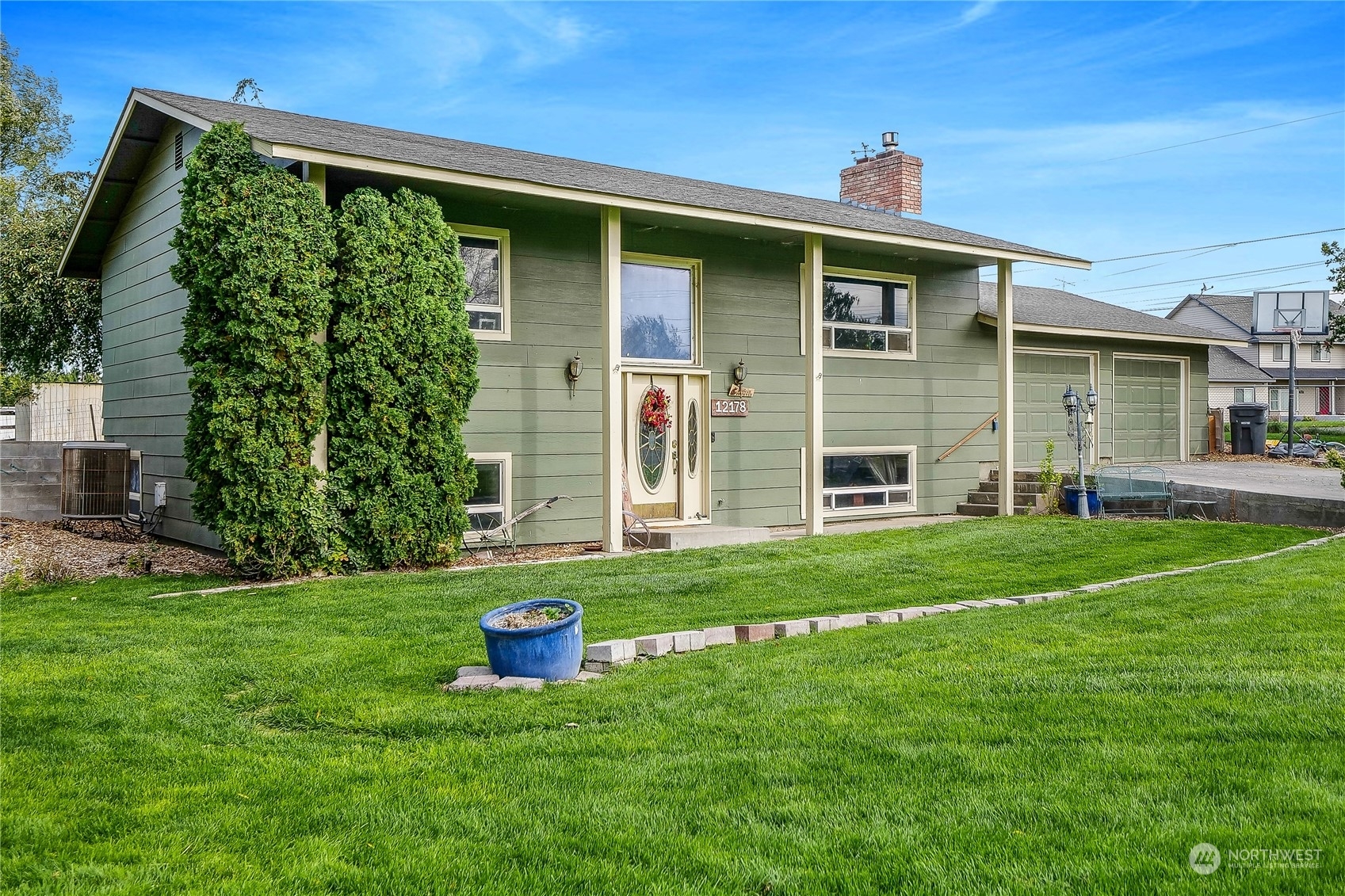 Property Photo:  12178 Heritage Lane SE  WA 98837 