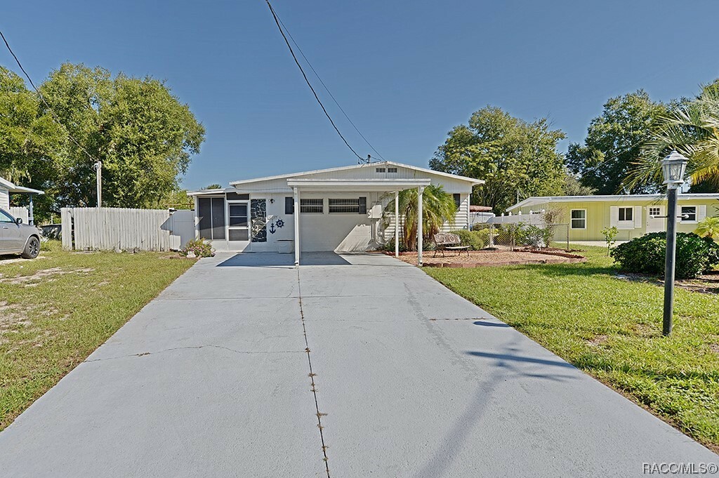 Property Photo:  10109 E Bass Circle  FL 34450 