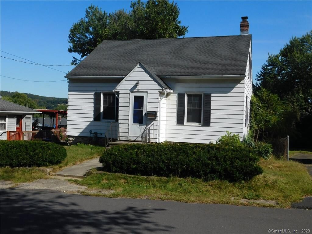 Property Photo: 100 Chester Avenue CT 06704