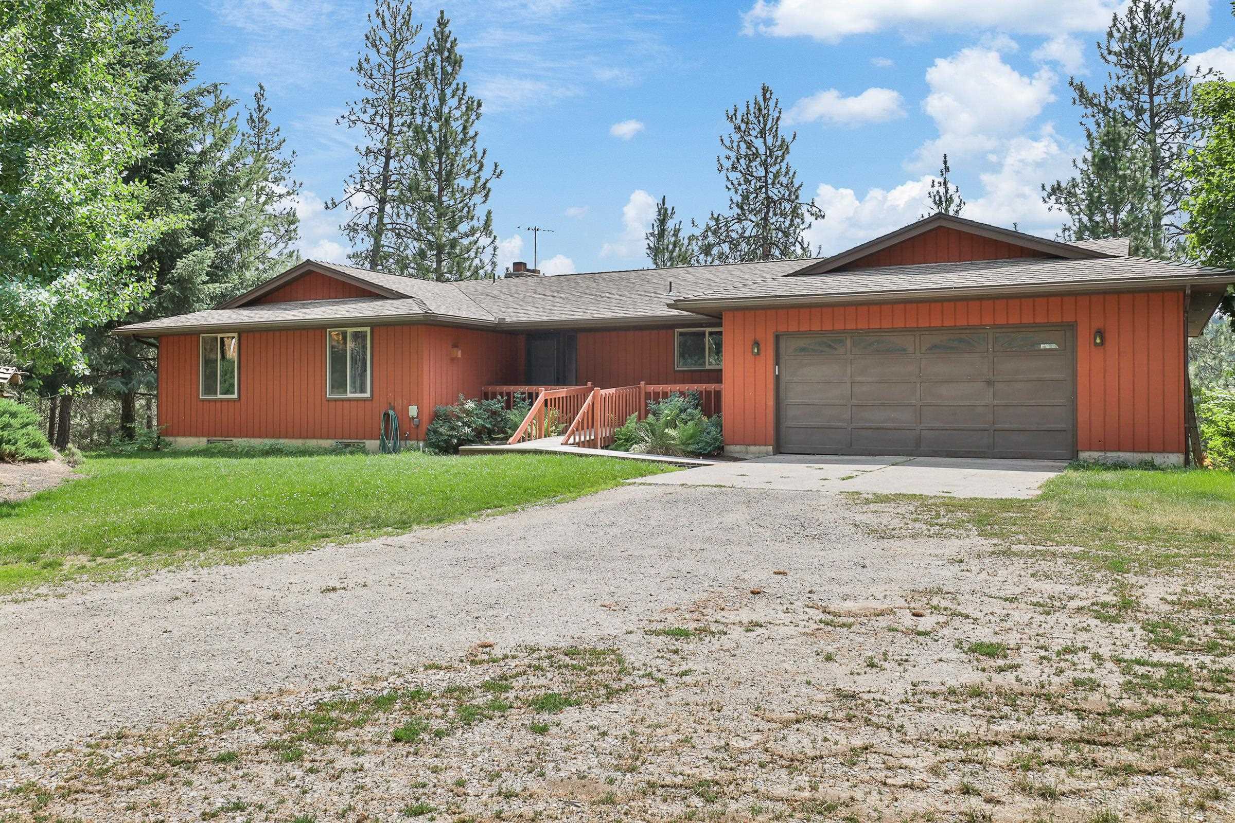 Property Photo: 15607 E Scribner Rd WA 99217