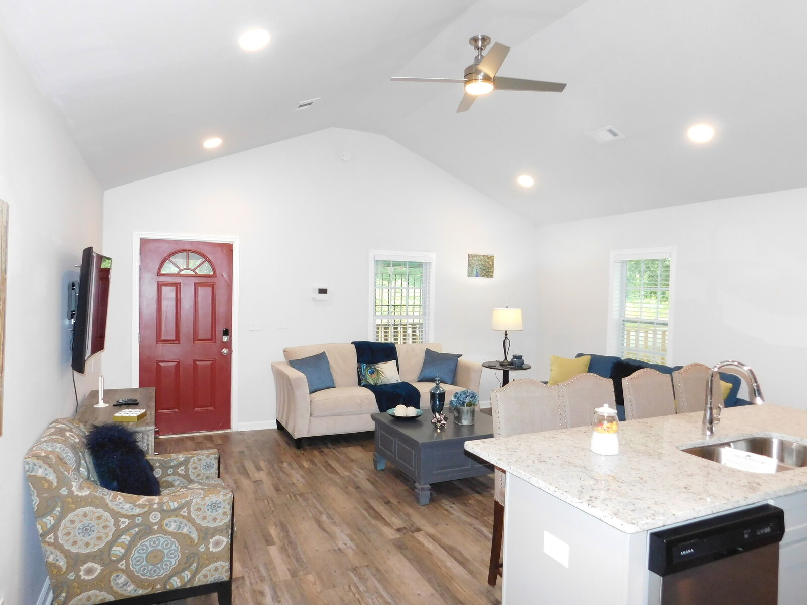 Property Photo:  213 Claire Drive SE A  GA 30315 