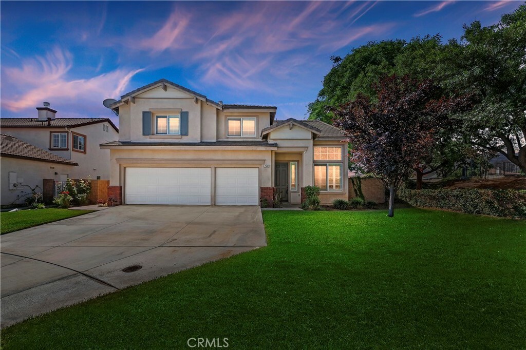 Property Photo:  25803 Balsam Fir Circle  CA 92585 