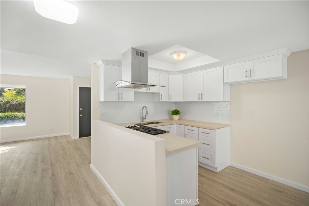 Property Photo:  13722 Red Hill Avenue 25  CA 92780 