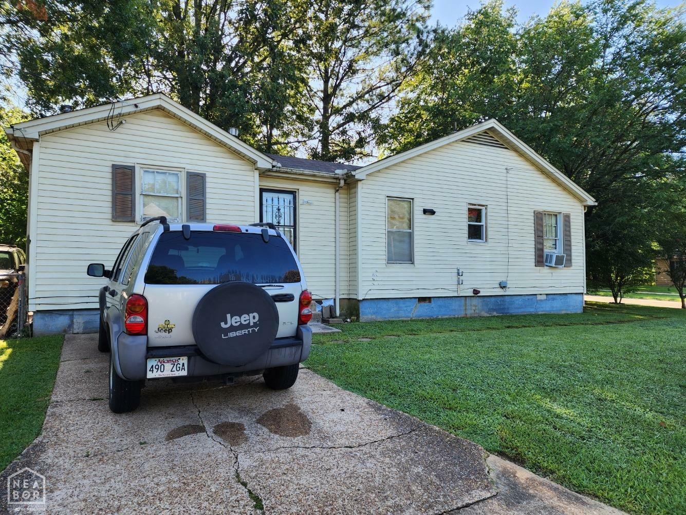 Property Photo: 644 W Matthews Avenue AR 72401
