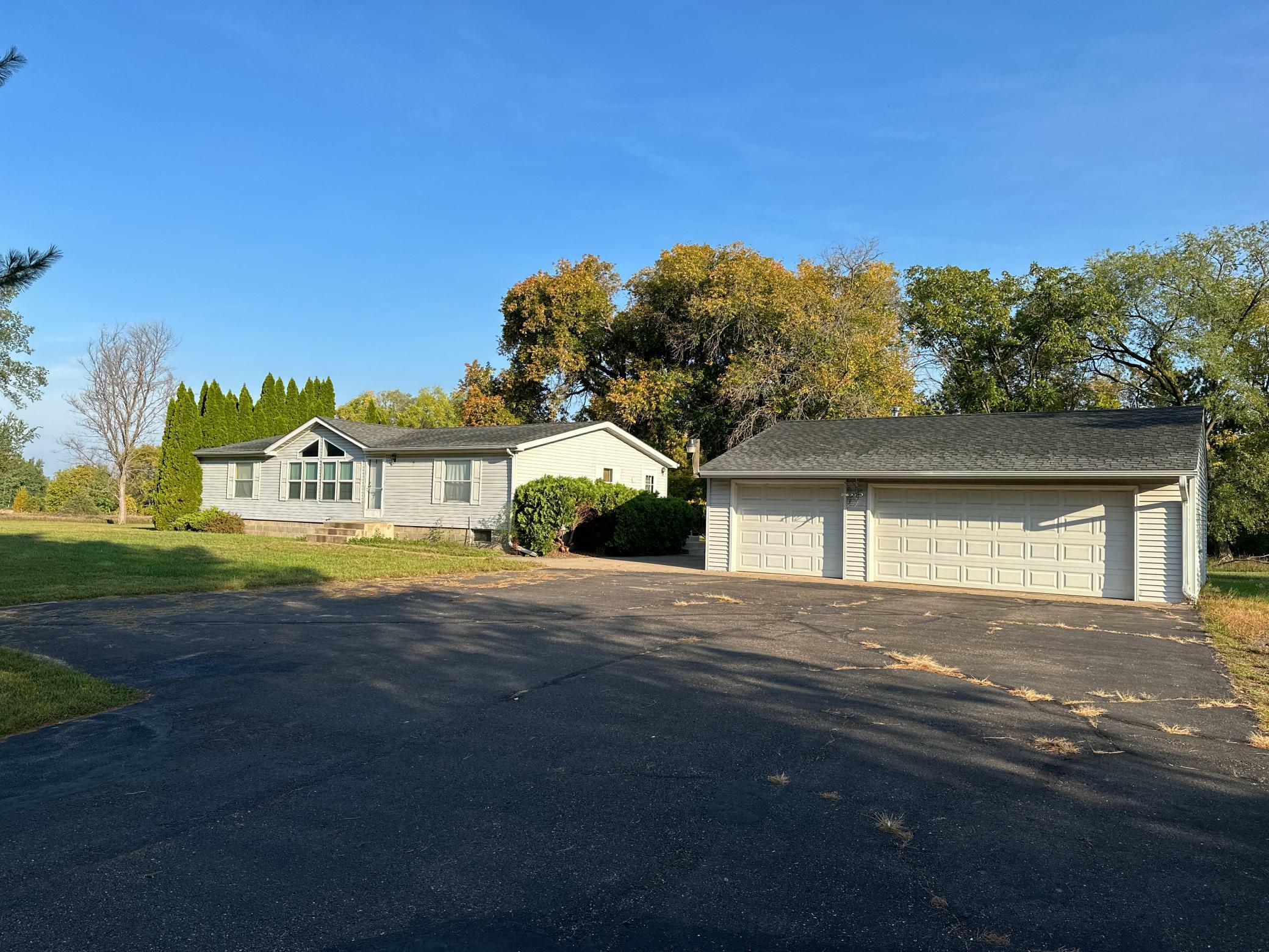 Property Photo:  5278 Erie Lane  MN 55079 