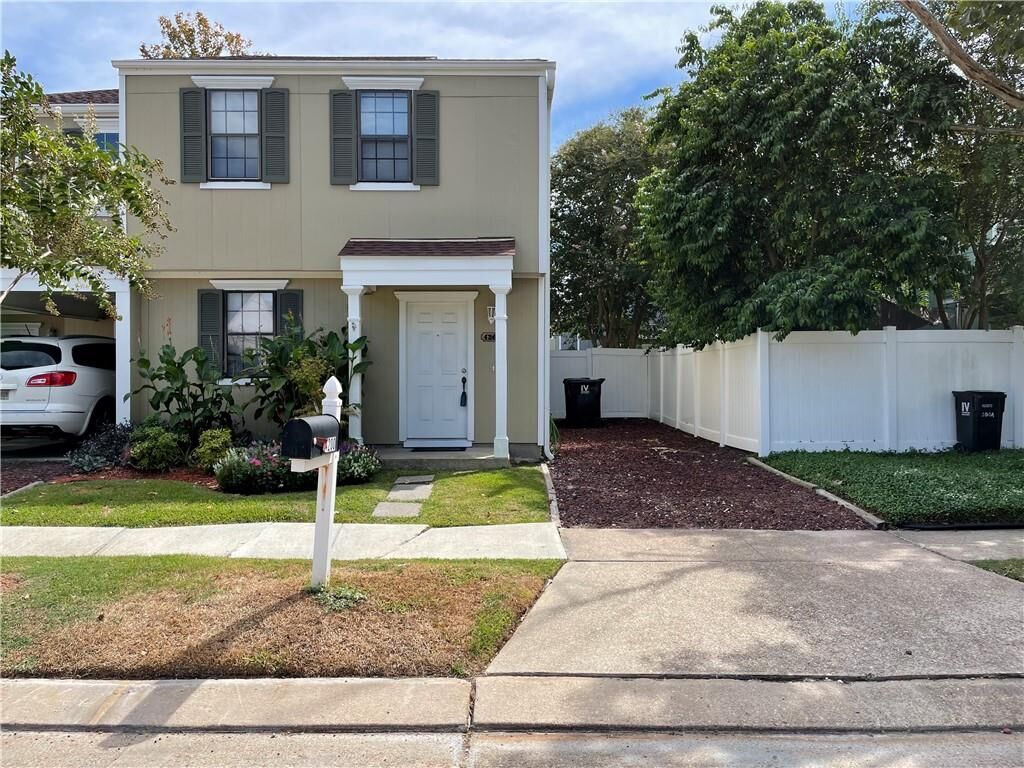 Property Photo: 4200 Macon Drive LA 70065