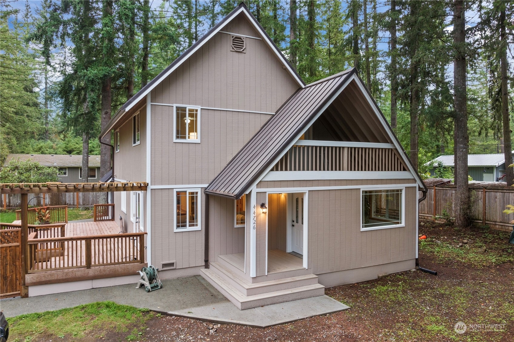 Property Photo:  44726 SE 146th Street  WA 98045 